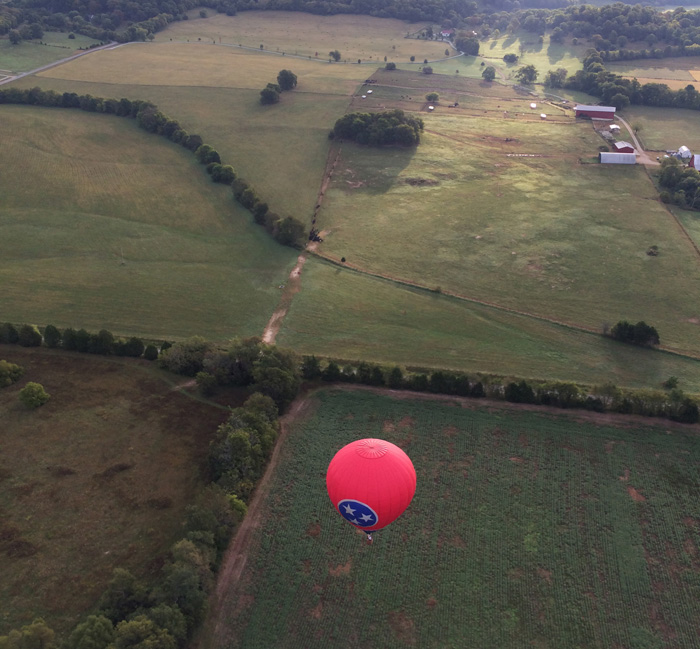 What does hot air ballooning feel like?